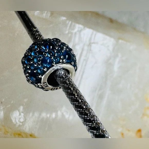 Authentic Retired Pandora Shimmering Droplets with London Blue Crystal S925 Ale - Picture 4 of 12